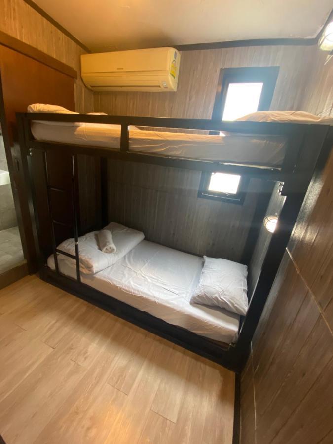 Bed Bangkok Hostel Eksteriør billede