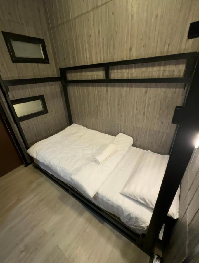 Bed Bangkok Hostel Eksteriør billede