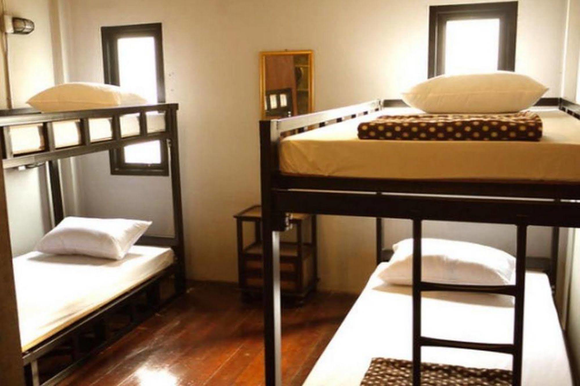 Bed Bangkok Hostel Eksteriør billede