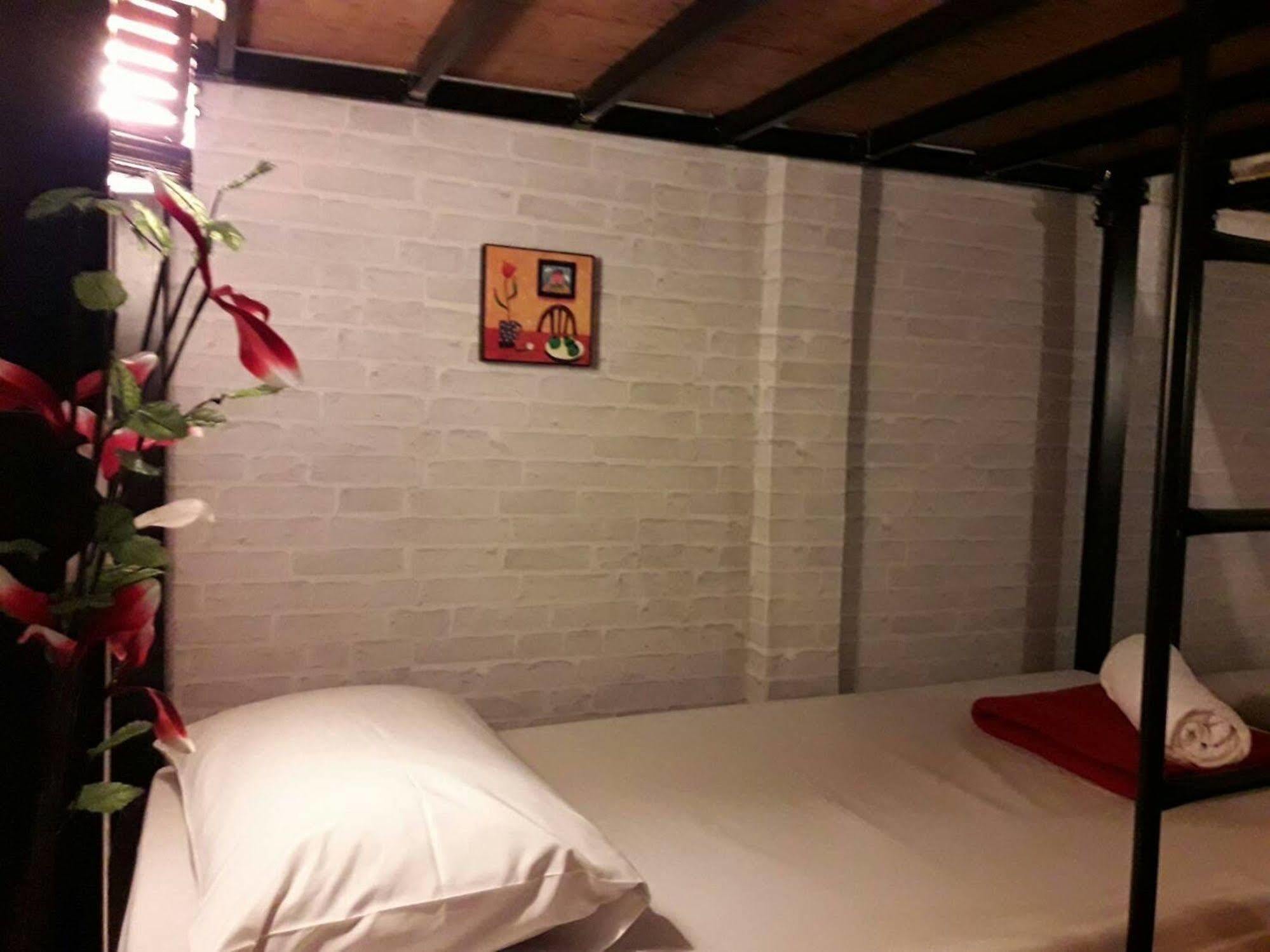 Bed Bangkok Hostel Eksteriør billede
