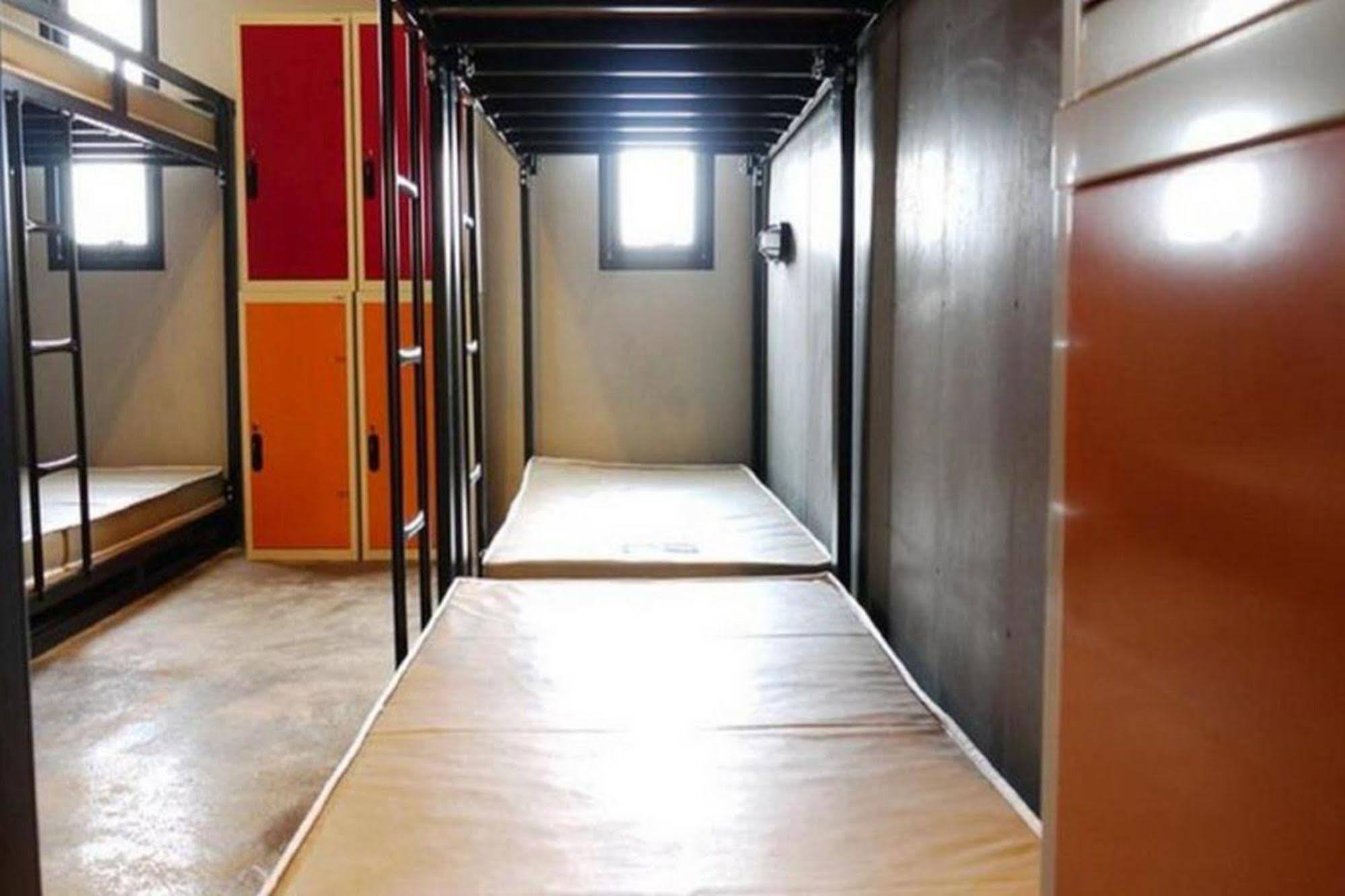 Bed Bangkok Hostel Eksteriør billede