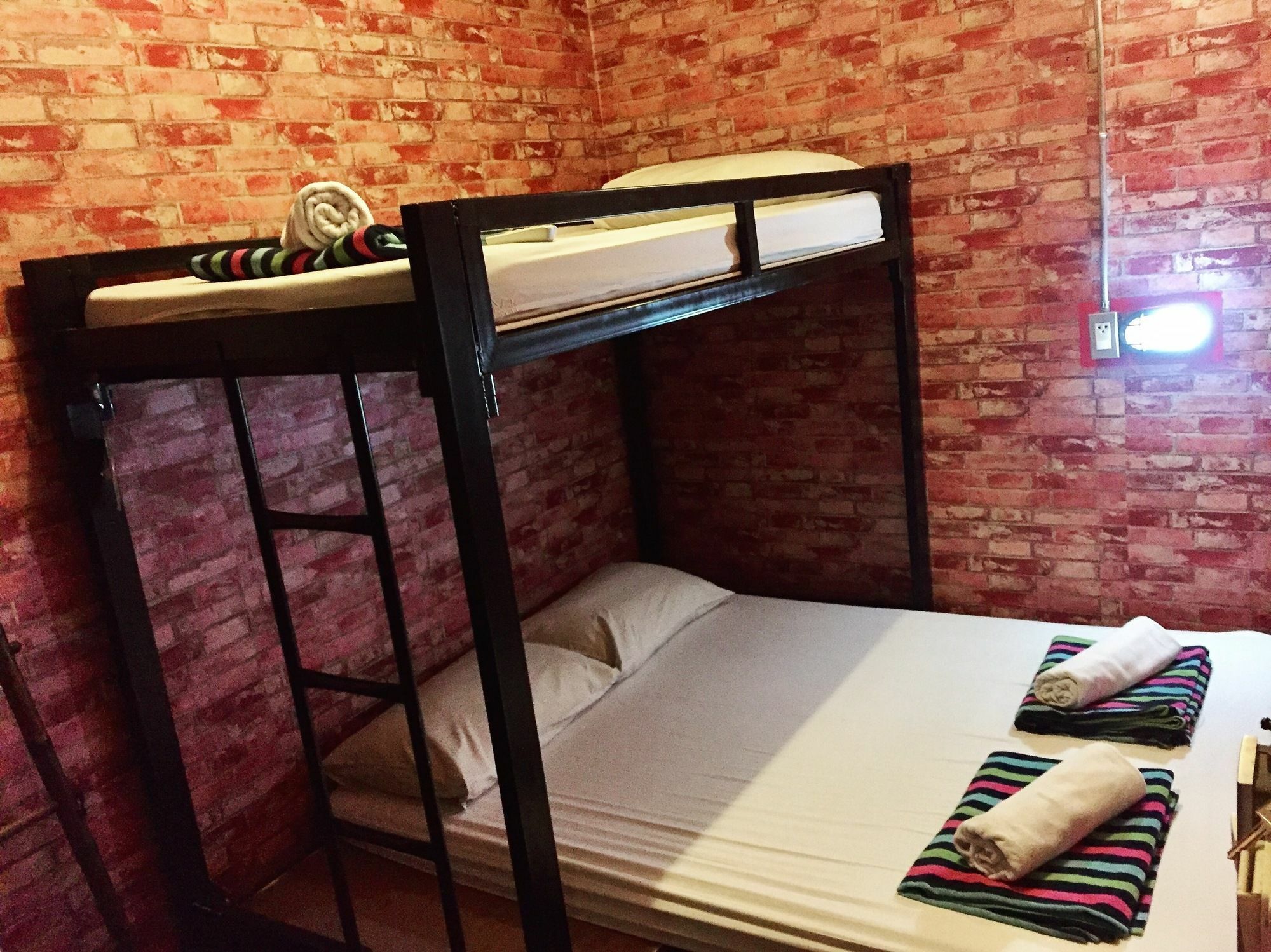 Bed Bangkok Hostel Eksteriør billede